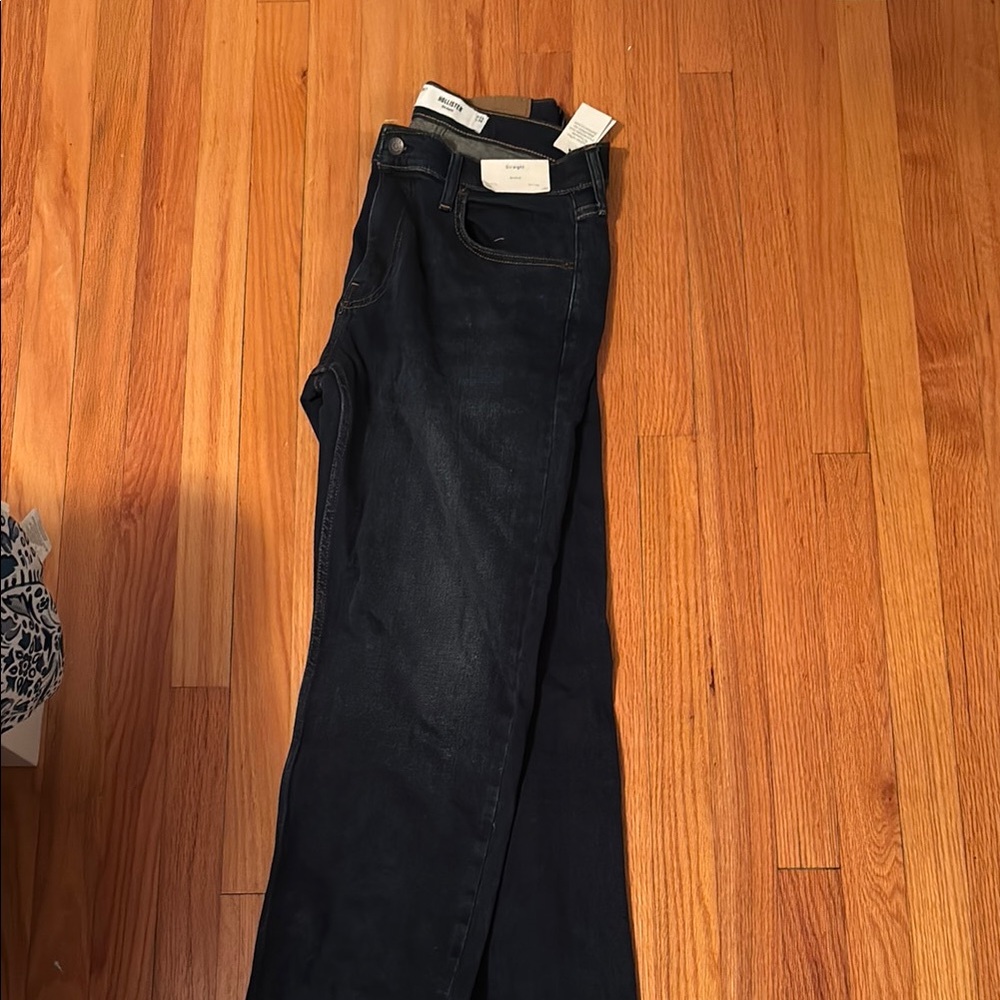 Hollister Men's Straight Jeans - Dark Blue